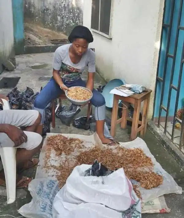 Another Olajumoke? Young Nigerian Undergraduate Selling Crayfish Gets Favoured by Ex-minister, Genevieve (Photos)